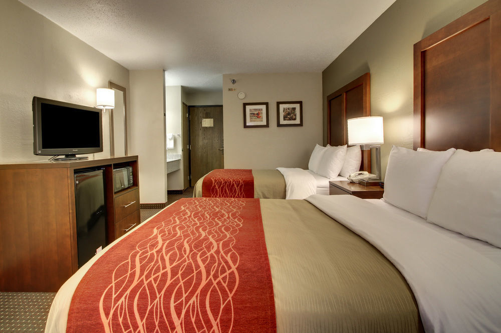 Quality Inn Waverly מראה חיצוני תמונה