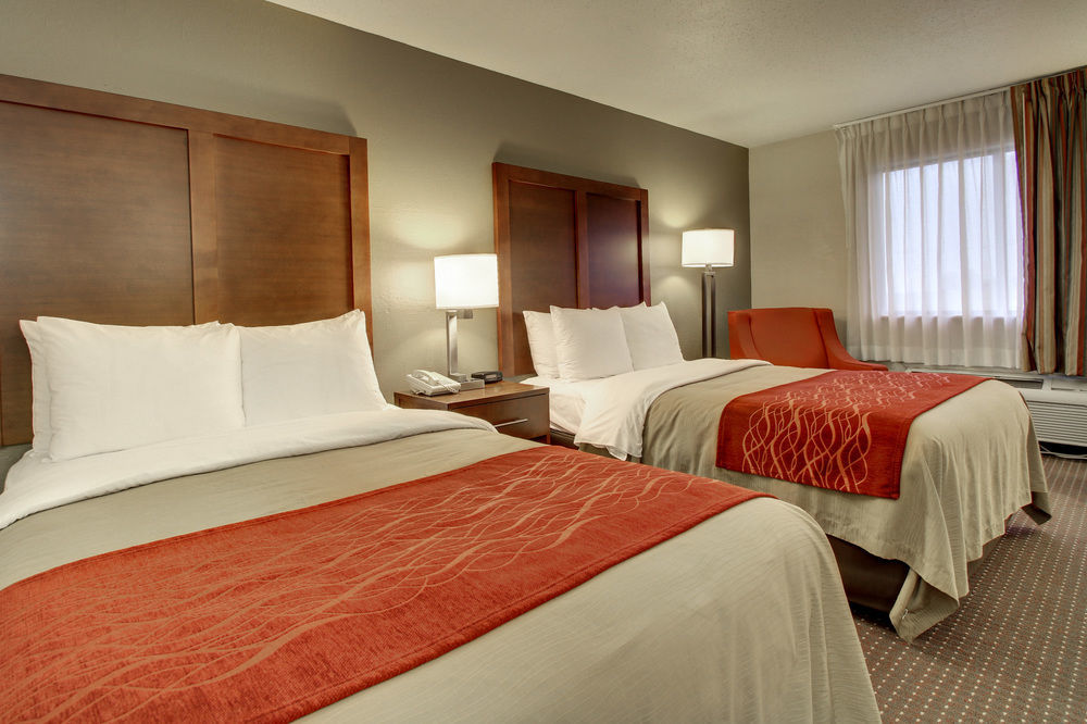 Quality Inn Waverly מראה חיצוני תמונה